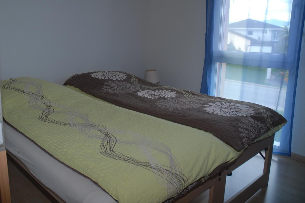 Appartment Aux Lilas Les Geneveys-sur-Coffrane Exteriör bild