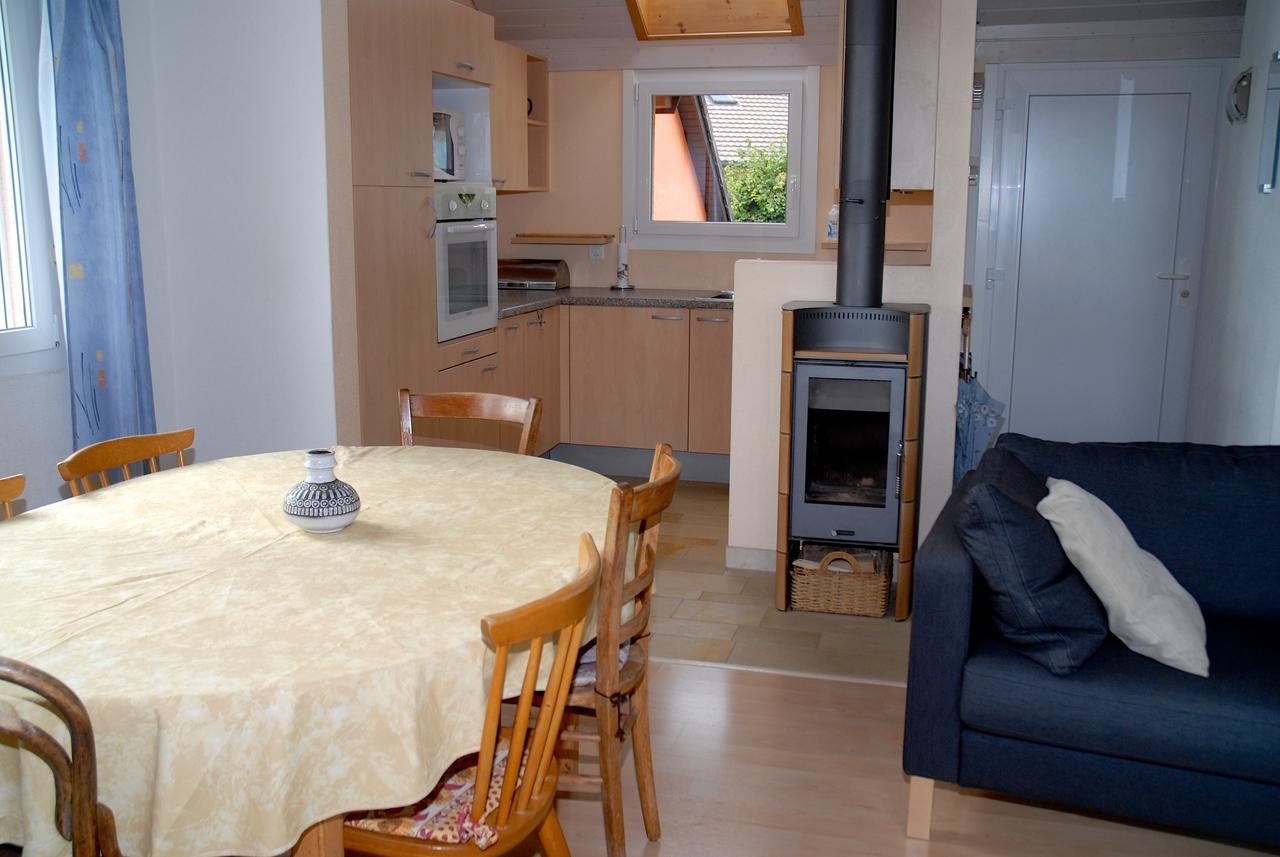 Appartment Aux Lilas Les Geneveys-sur-Coffrane Exteriör bild
